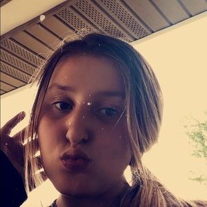 Meet your Posher, Alana